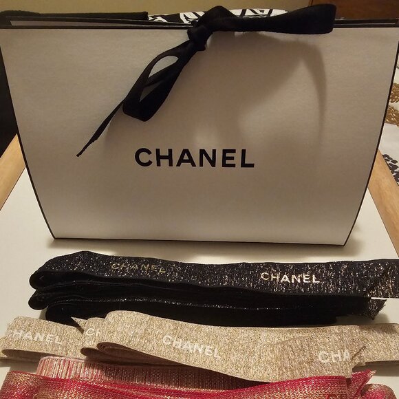 Chanel Ribbons - Picture 4 of 5